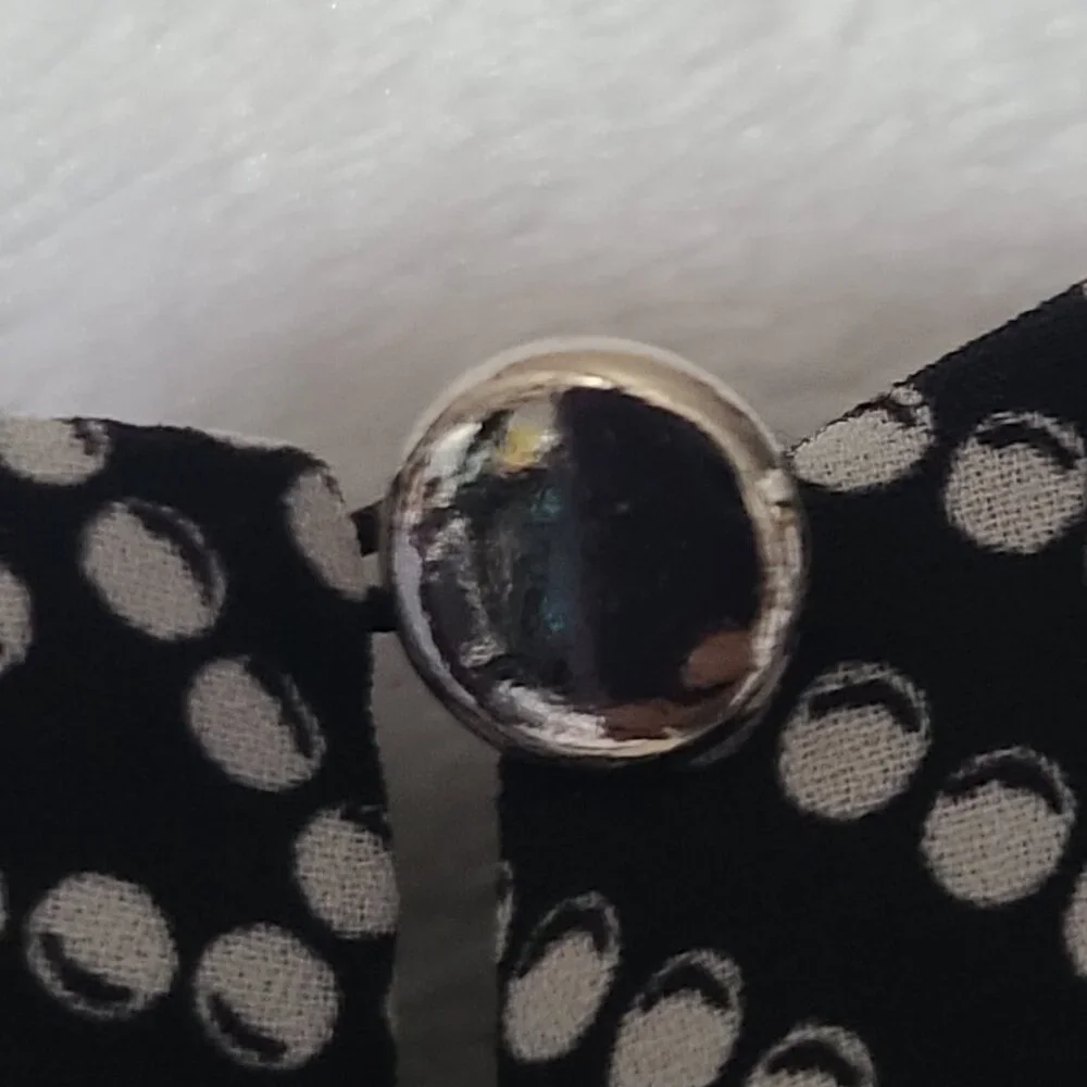 🔥Sale - White House Black Market Sleeveless Black Polka Dot Blouse Size Large - Picture 8 of 10
